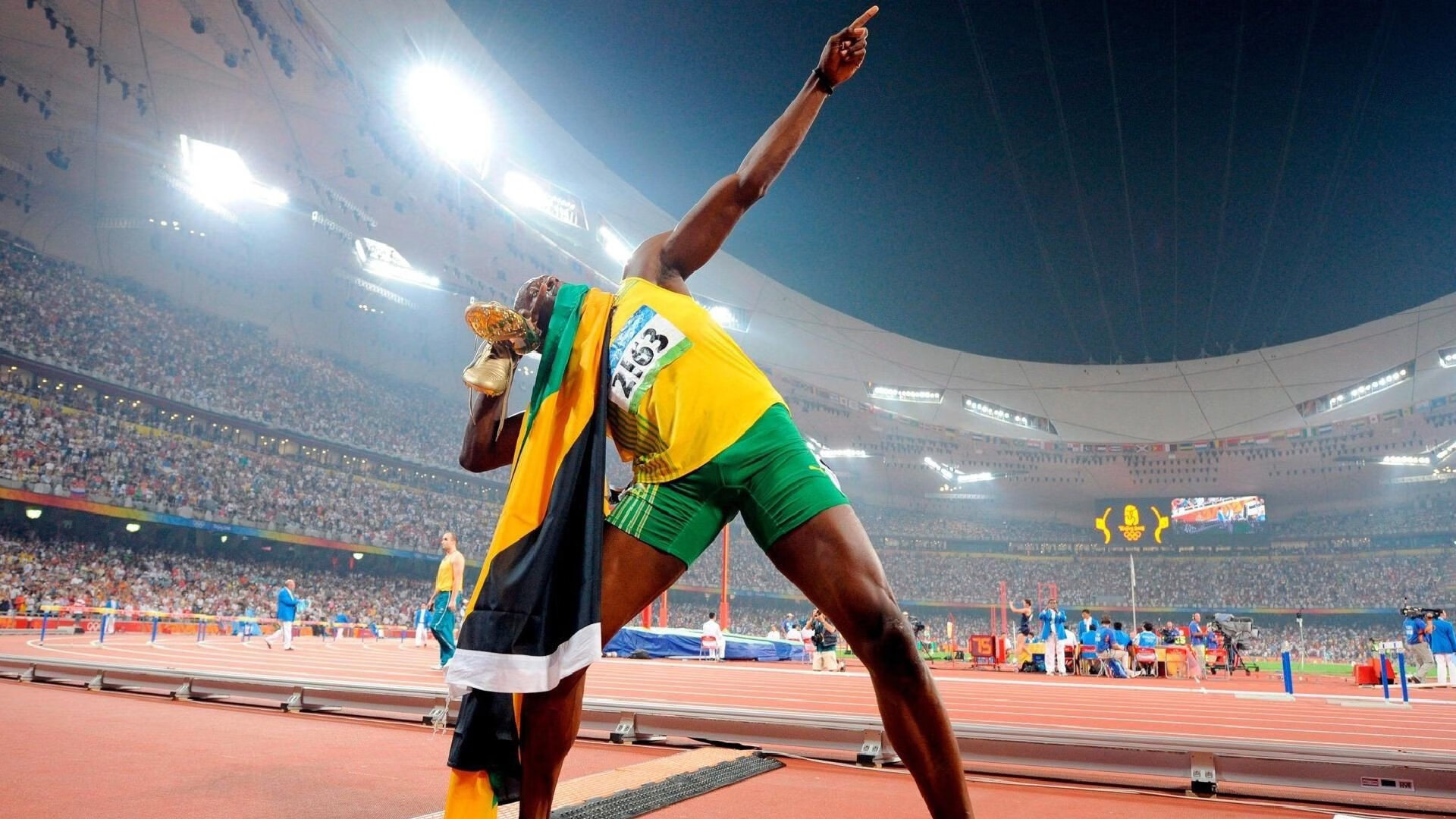 新疆队正面击溃浙江队，保罗惊艳四座